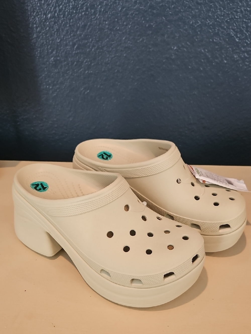 Crocs Cream Platform Siren Clog Mules